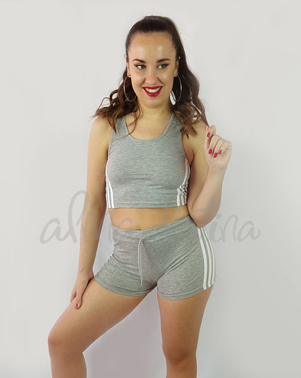 conjunto-deportivo-mujer-lineas-gris