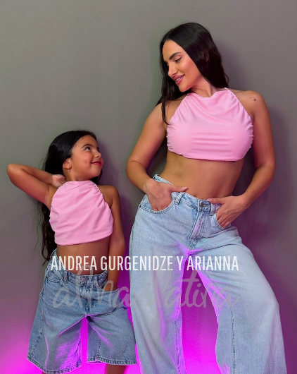 Colección madre e hija. Top Guajira rosa bebé.