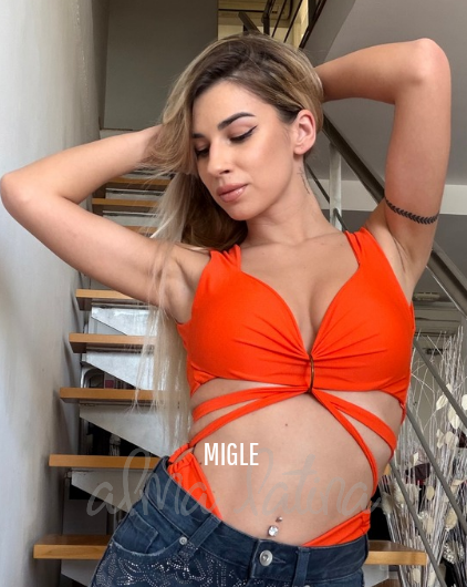Body Orisha Naranja