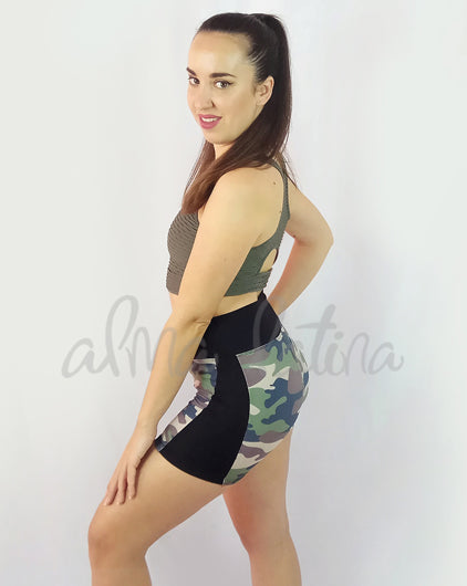 Short Militar Verde